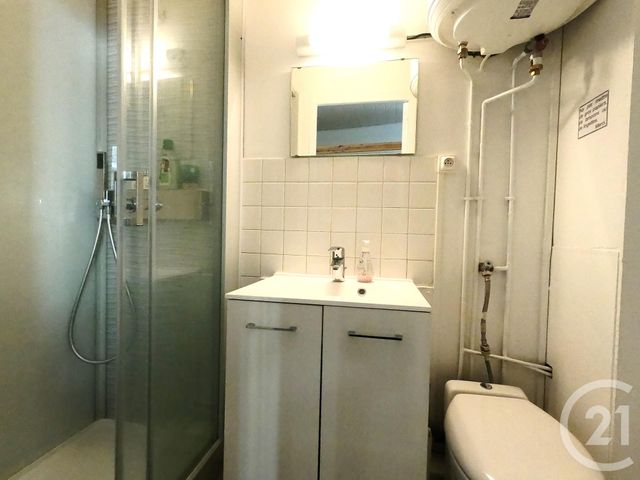 Appartement F1 à louer - 1 pièce - 16.0 m2 - BESANCON - 25 - FRANCHE-COMTE - Century 21 Avenir Immobilier