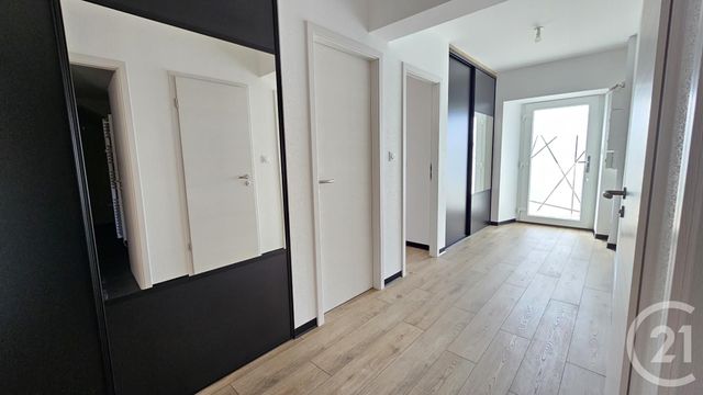Appartement F5 à louer - 5 pièces - 98.07 m2 - TARCENAY - 25 - FRANCHE-COMTE - Century 21 Avenir Immobilier