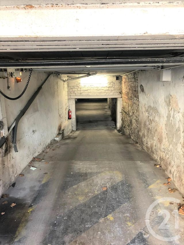 parking à louer - 10.0 m2 - BESANCON - 25 - FRANCHE-COMTE - Century 21 Avenir Immobilier