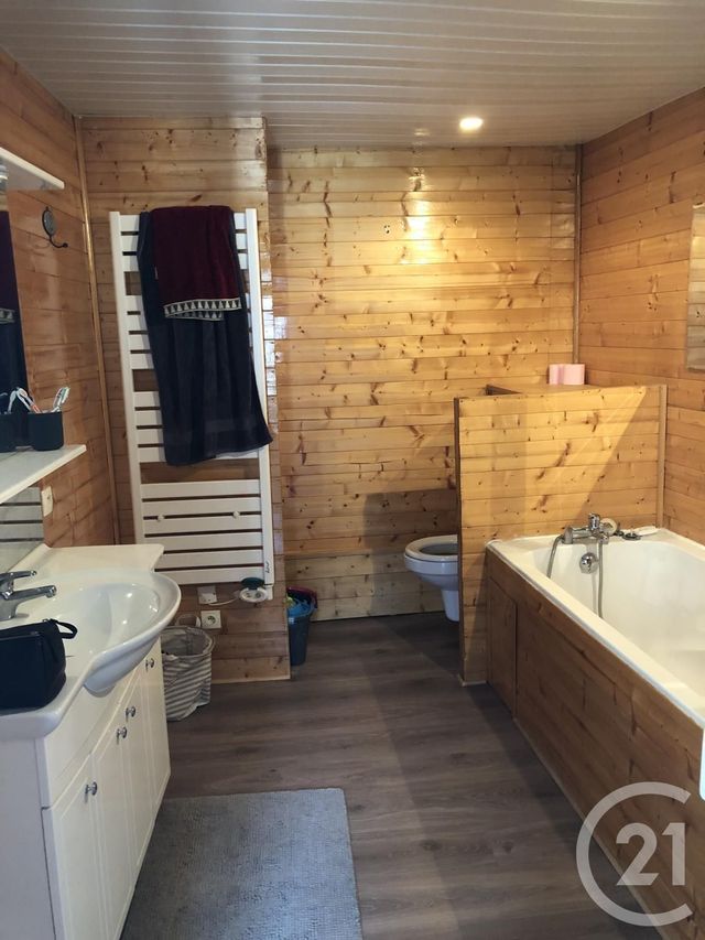 Appartement T3 à louer - 3 pièces - 74.52 m2 - BESANCON - 25 - FRANCHE-COMTE - Century 21 Avenir Immobilier