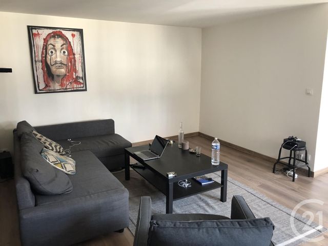 Appartement T3 à louer - 3 pièces - 74.52 m2 - BESANCON - 25 - FRANCHE-COMTE - Century 21 Avenir Immobilier