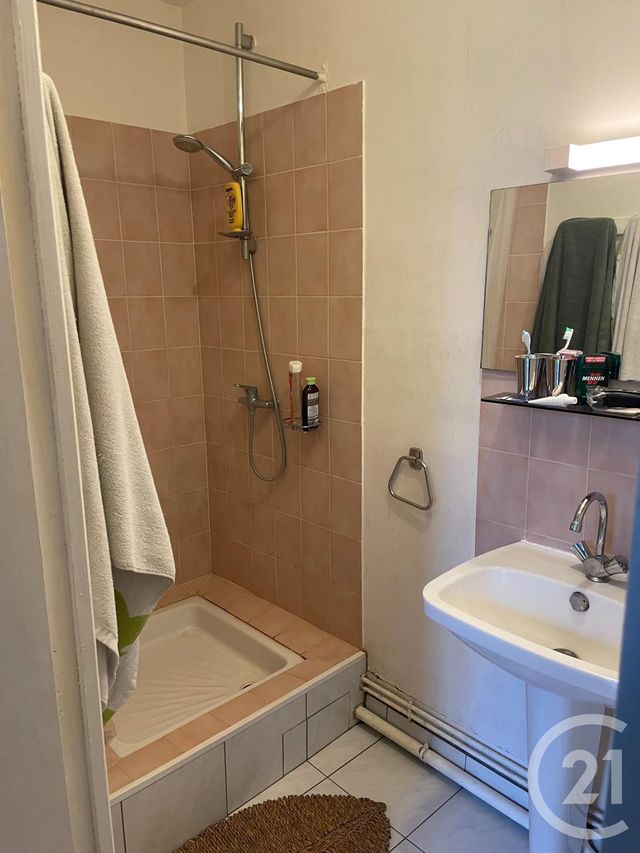 Appartement F1 à louer - 1 pièce - 31.0 m2 - BESANCON - 25 - FRANCHE-COMTE - Century 21 Avenir Immobilier
