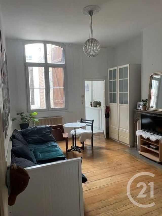 Appartement F1 à louer - 1 pièce - 31.0 m2 - BESANCON - 25 - FRANCHE-COMTE - Century 21 Avenir Immobilier
