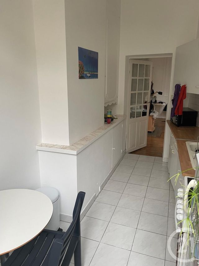 Appartement F1 à louer - 1 pièce - 31.0 m2 - BESANCON - 25 - FRANCHE-COMTE - Century 21 Avenir Immobilier