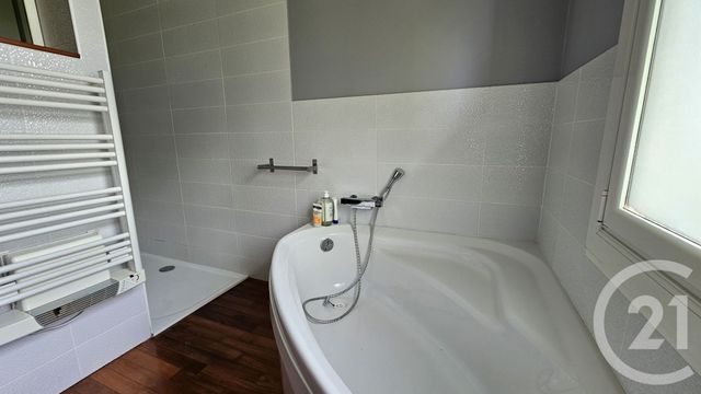 maison à louer - 5 pièces - 120.0 m2 - MAMIROLLE - 25 - FRANCHE-COMTE - Century 21 Avenir Immobilier