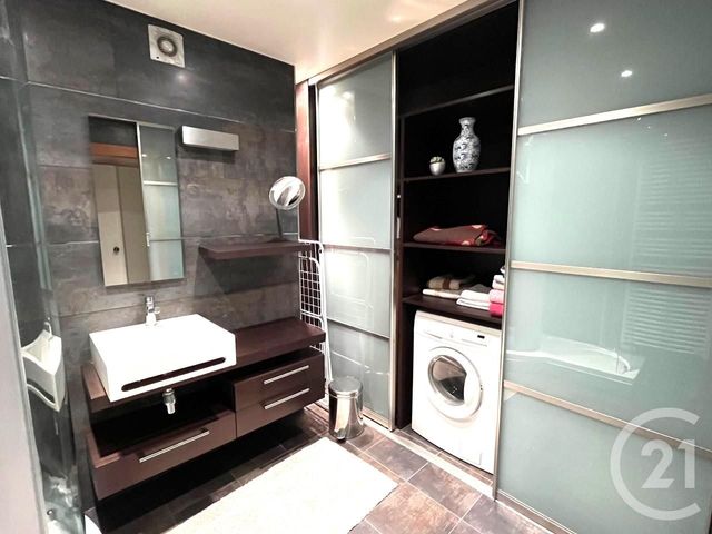 Appartement T4 à louer - 4 pièces - 109.0 m2 - BESANCON - 25 - FRANCHE-COMTE - Century 21 Avenir Immobilier