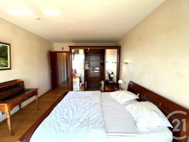 Appartement T4 à louer - 4 pièces - 109.0 m2 - BESANCON - 25 - FRANCHE-COMTE - Century 21 Avenir Immobilier