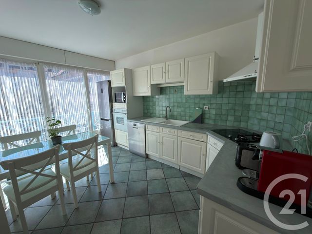 Appartement F3 bis à vendre - 4 pièces - 103.85 m2 - BESANCON - 25 - FRANCHE-COMTE - Century 21 Avenir Immobilier