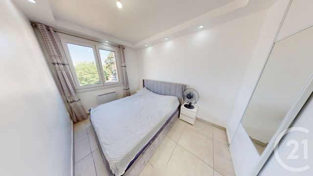 Appartement F4 à vendre - 4 pièces - 65.0 m2 - BESANCON - 25 - FRANCHE-COMTE - Century 21 Avenir Immobilier