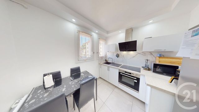 Appartement F4 à louer - 4 pièces - 65.0 m2 - BESANCON - 25 - FRANCHE-COMTE - Century 21 Avenir Immobilier