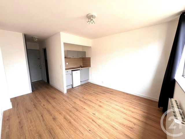Appartement Studio à louer - 1 pièce - 21.5 m2 - BESANCON - 25 - FRANCHE-COMTE - Century 21 Avenir Immobilier