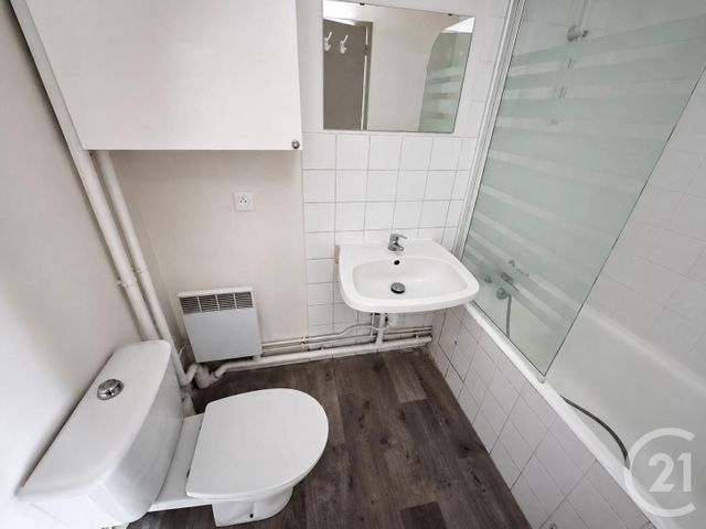 Appartement Studio à louer - 1 pièce - 21.5 m2 - BESANCON - 25 - FRANCHE-COMTE - Century 21 Avenir Immobilier