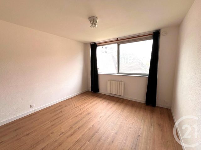 Appartement Studio à louer - 1 pièce - 21.5 m2 - BESANCON - 25 - FRANCHE-COMTE - Century 21 Avenir Immobilier