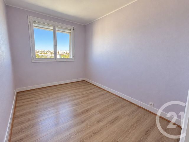 Appartement T3 à vendre - 4 pièces - 65.0 m2 - BESANCON - 25 - FRANCHE-COMTE - Century 21 Avenir Immobilier