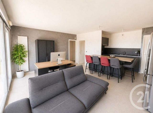 Appartement T3 à louer - 3 pièces - 67.11 m2 - BESANCON - 25 - FRANCHE-COMTE - Century 21 Avenir Immobilier