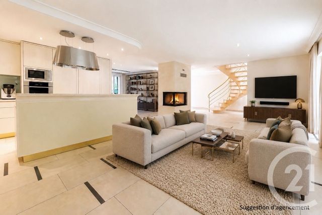 Appartement Triplex à vendre - 5 pièces - 199.0 m2 - BESANCON - 25 - FRANCHE-COMTE - Century 21 Avenir Immobilier