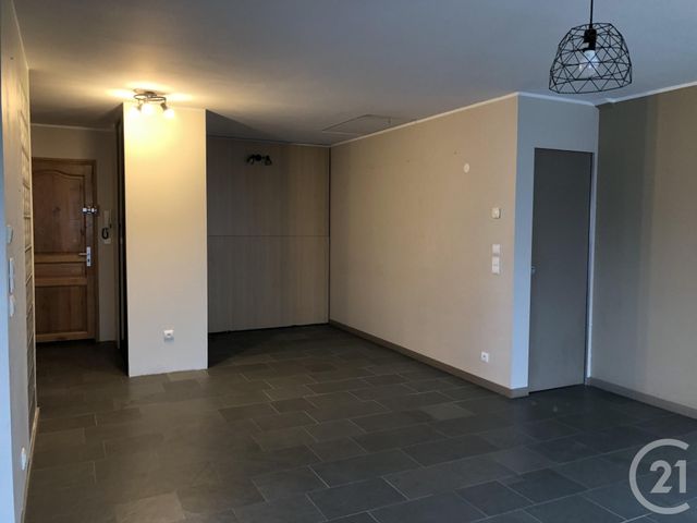 Appartement T4 à louer - 4 pièces - 66.44 m2 - BESANCON - 25 - FRANCHE-COMTE - Century 21 Avenir Immobilier