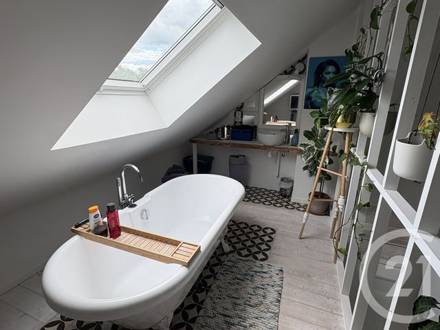 Appartement F4 à vendre - 4 pièces - 87.73 m2 - BESANCON - 25 - FRANCHE-COMTE - Century 21 Avenir Immobilier