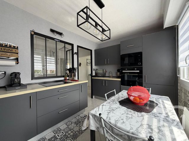 Appartement F3 à vendre - 3 pièces - 87.0 m2 - BESANCON - 25 - FRANCHE-COMTE - Century 21 Avenir Immobilier