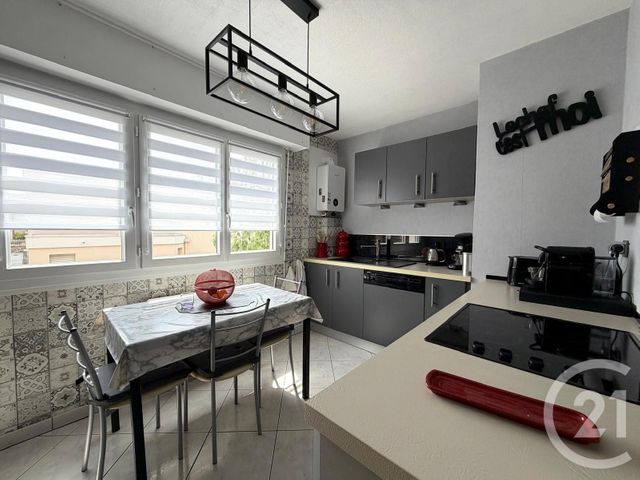 Appartement F3 à vendre - 3 pièces - 87.0 m2 - BESANCON - 25 - FRANCHE-COMTE - Century 21 Avenir Immobilier
