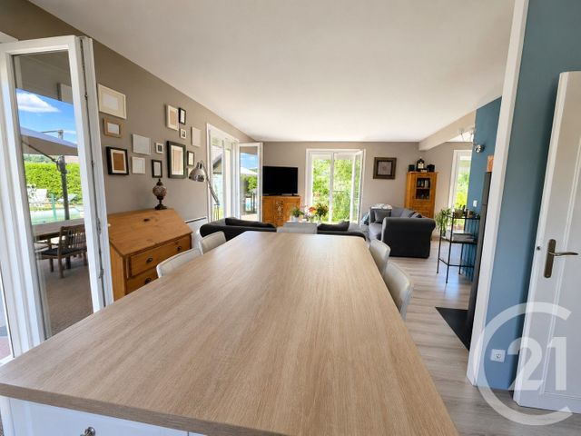 maison à vendre - 6 pièces - 160.0 m2 - DANNEMARIE SUR CRETE - 25 - FRANCHE-COMTE - Century 21 Avenir Immobilier