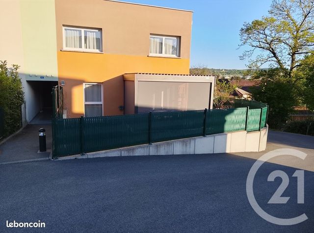 Appartement F4 à vendre - 4 pièces - 82.0 m2 - CHALEZEULE - 25 - FRANCHE-COMTE - Century 21 Avenir Immobilier