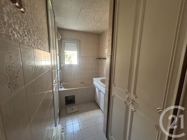 Appartement F4 à vendre - 4 pièces - 78.27 m2 - BESANCON - 25 - FRANCHE-COMTE - Century 21 Avenir Immobilier