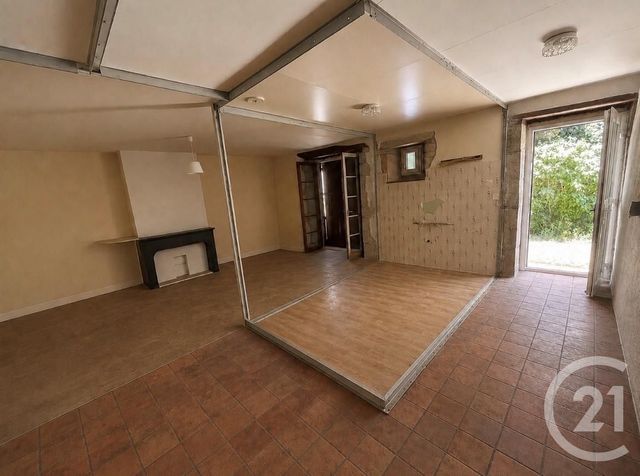 Appartement T2 à vendre - 2 pièces - 77.0 m2 - ECOLE VALENTIN - 25 - FRANCHE-COMTE - Century 21 Avenir Immobilier
