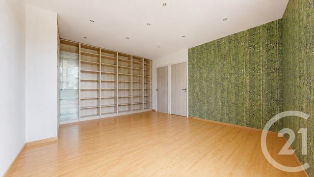 Appartement T3 à vendre - 4 pièces - 77.72 m2 - BESANCON - 25 - FRANCHE-COMTE - Century 21 Avenir Immobilier