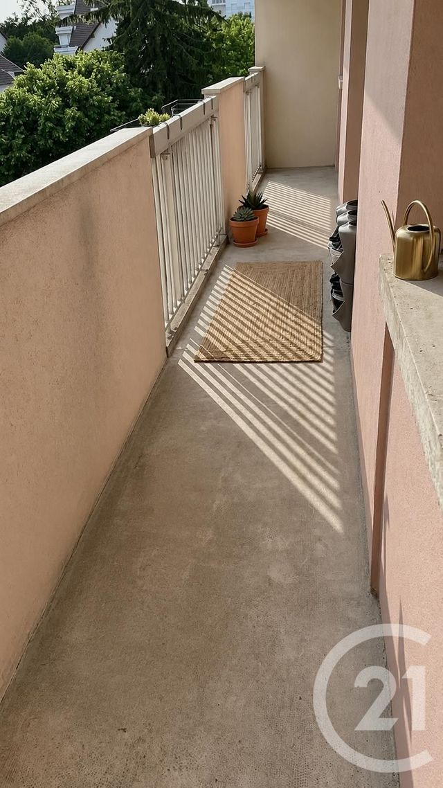 Appartement F4 à louer - 4 pièces - 68.12 m2 - BESANCON - 25 - FRANCHE-COMTE - Century 21 Avenir Immobilier