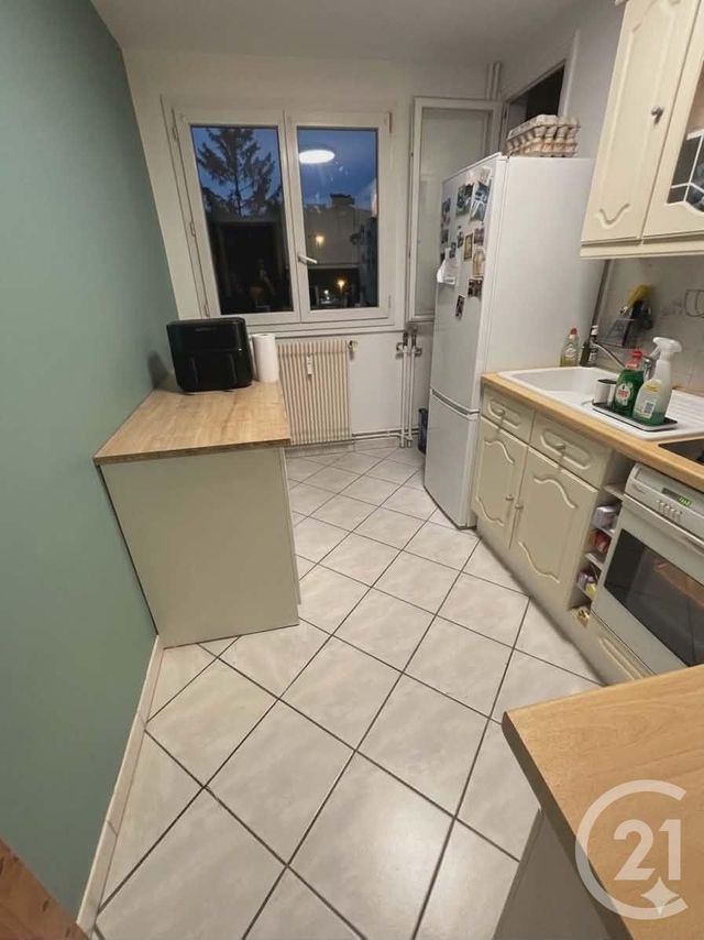 Appartement F4 à louer - 4 pièces - 68.12 m2 - BESANCON - 25 - FRANCHE-COMTE - Century 21 Avenir Immobilier