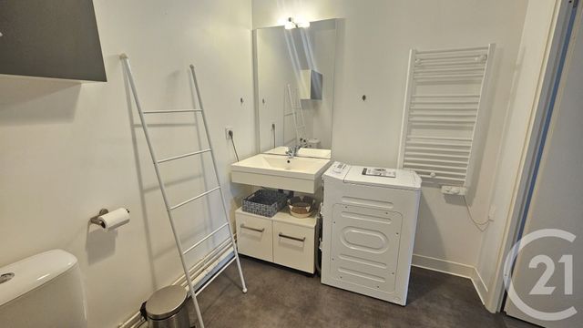 Appartement F2 à louer - 2 pièces - 40.48 m2 - BESANCON - 25 - FRANCHE-COMTE - Century 21 Avenir Immobilier