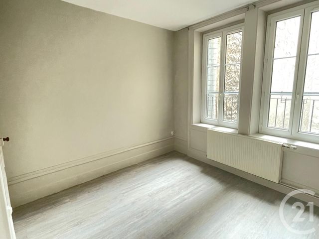 Appartement F3 à louer - 3 pièces - 68.0 m2 - BESANCON - 25 - FRANCHE-COMTE - Century 21 Avenir Immobilier