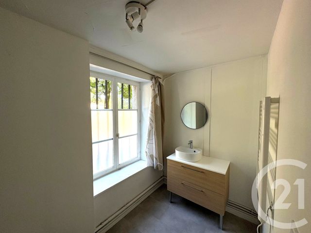 Appartement F2 à louer - 2 pièces - 53.0 m2 - BESANCON - 25 - FRANCHE-COMTE - Century 21 Avenir Immobilier