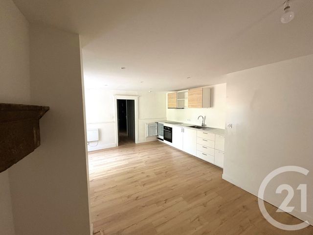 Appartement F2 à louer - 2 pièces - 53.0 m2 - BESANCON - 25 - FRANCHE-COMTE - Century 21 Avenir Immobilier