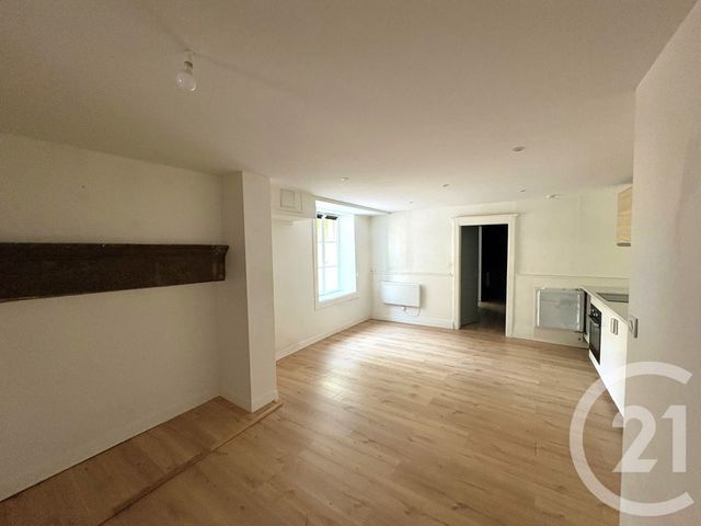 Appartement F2 à louer - 2 pièces - 53.0 m2 - BESANCON - 25 - FRANCHE-COMTE - Century 21 Avenir Immobilier