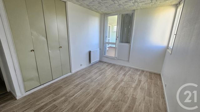 Appartement F2 à louer - 2 pièces - 60.07 m2 - BESANCON - 25 - FRANCHE-COMTE - Century 21 Avenir Immobilier