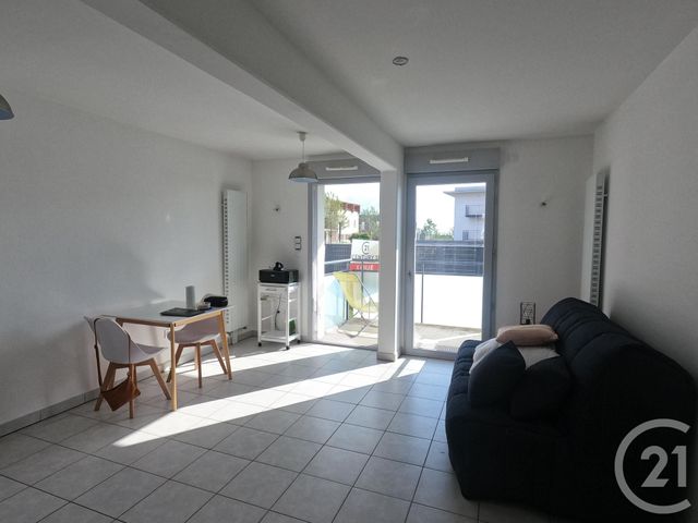 Appartement F1 à louer - 1 pièce - 31.0 m2 - BESANCON - 25 - FRANCHE-COMTE - Century 21 Avenir Immobilier
