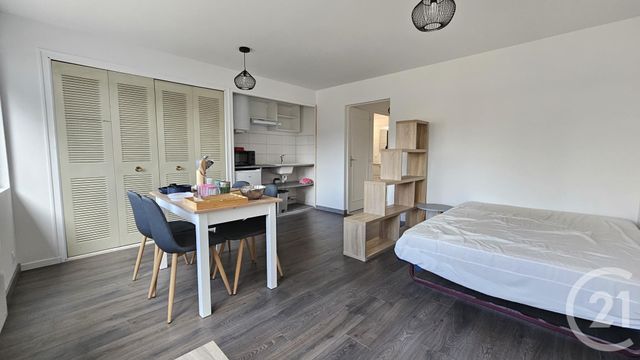 Appartement F1 à louer - 1 pièce - 27.66 m2 - BESANCON - 25 - FRANCHE-COMTE - Century 21 Avenir Immobilier