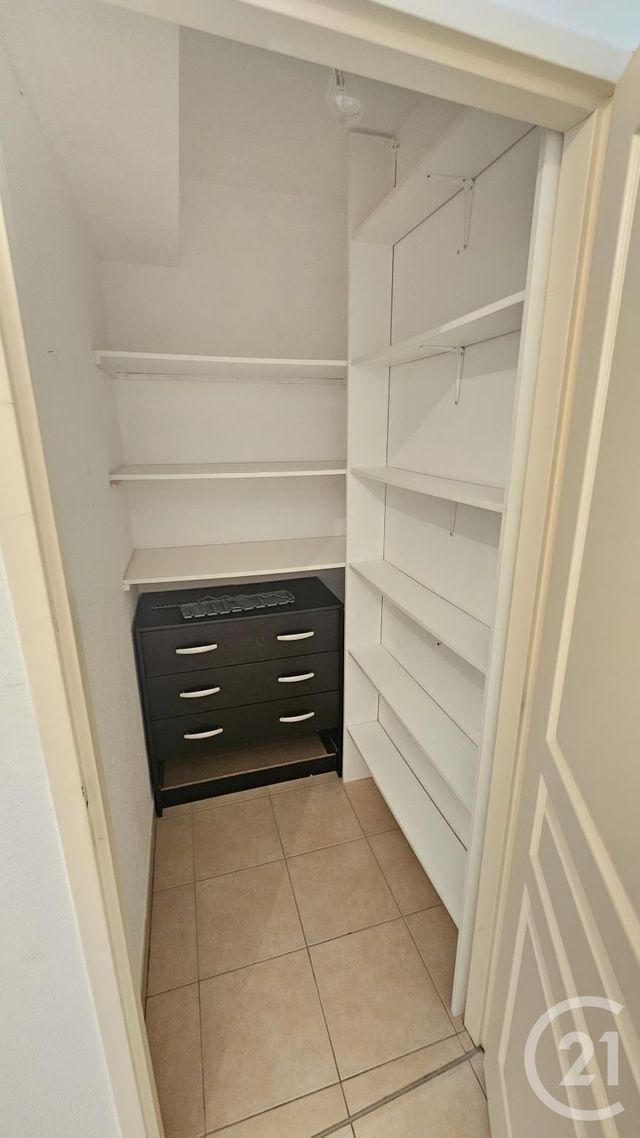 Appartement F3 à louer - 3 pièces - 69.0 m2 - BESANCON - 25 - FRANCHE-COMTE - Century 21 Avenir Immobilier
