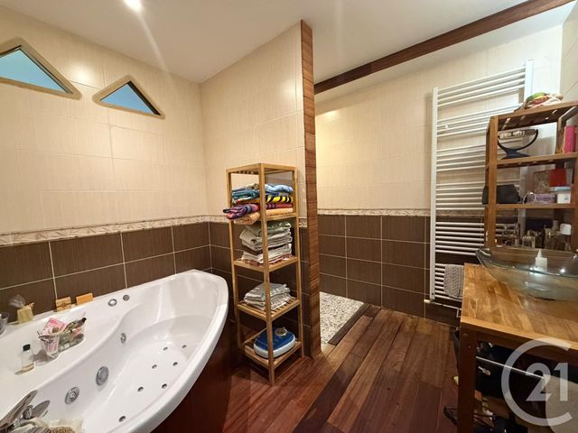 maison à vendre - 8 pièces - 218.5 m2 - PELOUSEY - 25 - FRANCHE-COMTE - Century 21 Avenir Immobilier