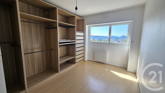 Appartement F3 à louer - 3 pièces - 73.5 m2 - BESANCON - 25 - FRANCHE-COMTE - Century 21 Avenir Immobilier