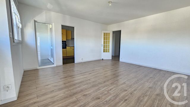Appartement F3 à louer - 3 pièces - 73.5 m2 - BESANCON - 25 - FRANCHE-COMTE - Century 21 Avenir Immobilier