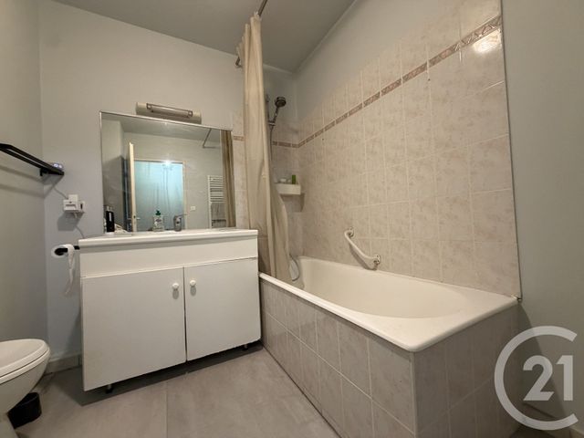Appartement T2 à vendre - 2 pièces - 44.81 m2 - BESANCON - 25 - FRANCHE-COMTE - Century 21 Avenir Immobilier