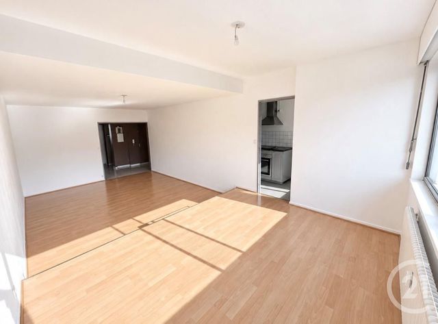 Appartement T2 à louer - 2 pièces - 63.98 m2 - BESANCON - 25 - FRANCHE-COMTE - Century 21 Avenir Immobilier