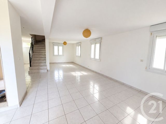maison à louer - 5 pièces - 110.0 m2 - ECHENOZ LA MELINE - 70 - FRANCHE-COMTE - Century 21 Avenir Immobilier