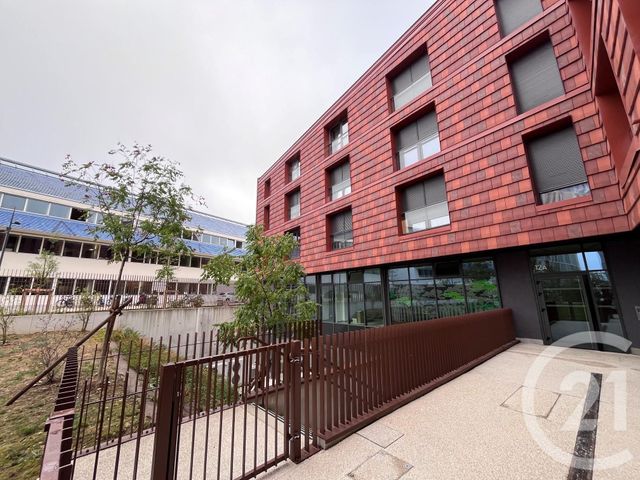 Appartement T2 à louer - 2 pièces - 42.0 m2 - BESANCON - 25 - FRANCHE-COMTE - Century 21 Avenir Immobilier