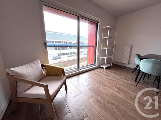 Appartement T2 à louer - 2 pièces - 42.0 m2 - BESANCON - 25 - FRANCHE-COMTE - Century 21 Avenir Immobilier