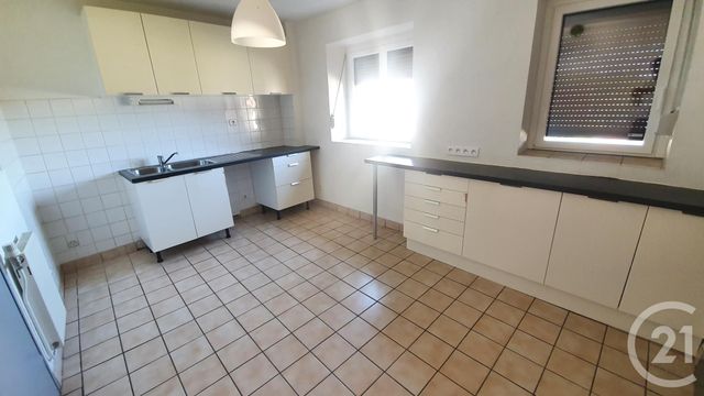 Appartement à louer - 3 pièces - 67.02 m2 - PUGEY - 25 - FRANCHE-COMTE - Century 21 Avenir Immobilier