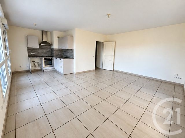 Appartement T3 à vendre - 3 pièces - 64.09 m2 - BESANCON - 25 - FRANCHE-COMTE - Century 21 Avenir Immobilier